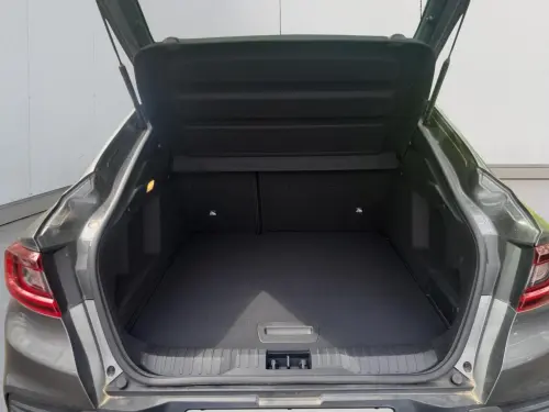 Renault Arkana E-Tech 145 - 22 Engineered - Photo 18