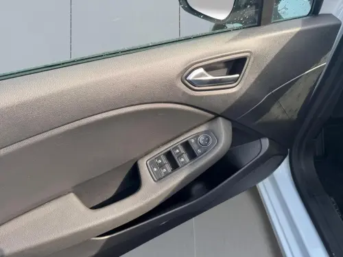 Renault Clio Clio Blue dCi 100 Evolution - Photo 10