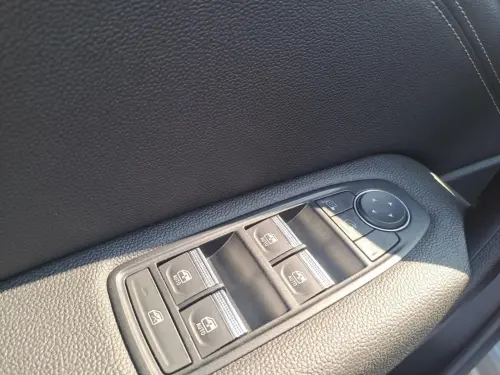 Renault Captur E-Tech full hybrid 145 Techno - Photo 10