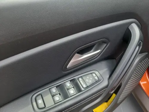 Dacia Duster ECO-G 100 4x2 Journey + - Photo 10