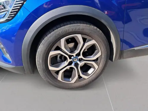 Renault Captur E-Tech Plug-in 160 Intens - Photo 8
