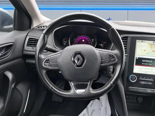 Renault Megane Mégane IV Berline dCi 130 Energy Intens - Photo 12
