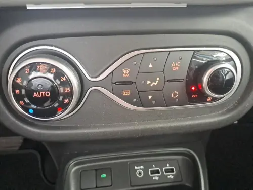 Renault Twingo E-Tech Twingo III E-Tech Techno - Photo 15