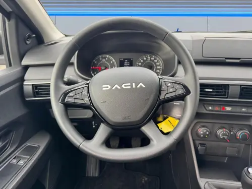 Dacia Sandero SCe 65 Essential - Photo 12