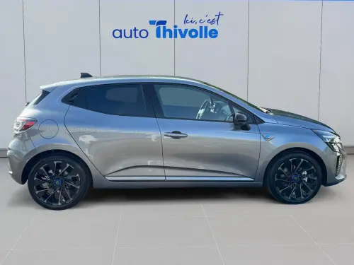 Renault Clio Clio E-Tech full hybrid 145 ch GSR2 Esprit Alpine - Photo 5