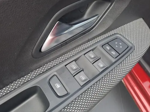 Dacia Sandero ECO-G 100 Confort - Photo 10
