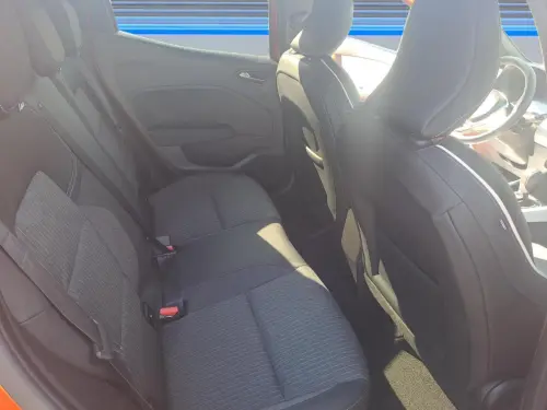 Renault Clio Clio E-Tech full hybrid 145 Techno - Photo 17