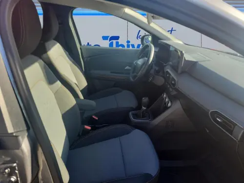 Dacia Jogger Hybrid 140 7 places GSR2 Extreme + - Photo 16