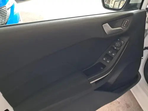 Ford Fiesta 1.0 Flexifuel 95 ch S&S BVM6 Titanium Business - Photo 10