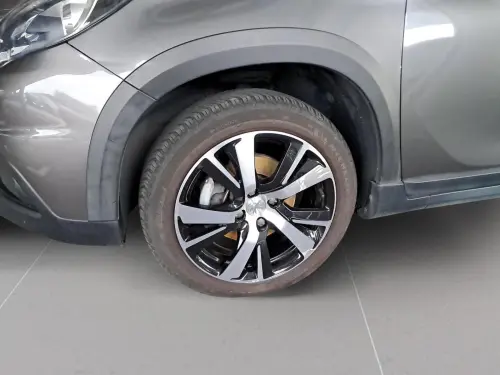 Peugeot 2008 1.2 PureTech 110ch S&S EAT6 GT Line - Photo 8