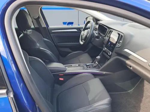 Renault Megane Megane IV Berline Blue dCi 115 EDC Techno - Photo 17