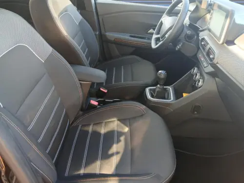 Dacia Sandero ECO-G 100 Stepway Expression + - Photo 16