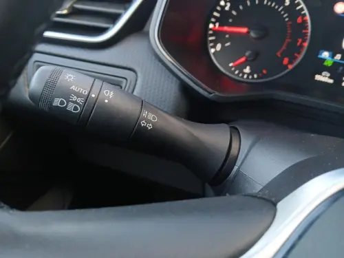 Renault Clio Clio TCe 90 Equilibre - Photo 22