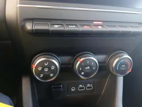 Renault Clio Clio TCe 90 Equilibre - Photo 24