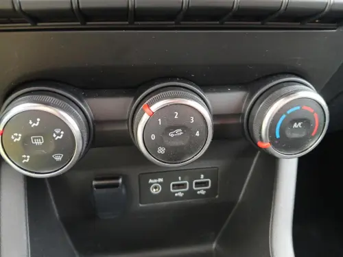 Renault Clio Clio TCe 90 Equilibre - Photo 22