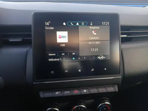 Renault Clio Clio TCe 90 Equilibre - Photo 17