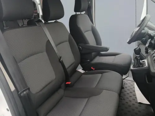 Renault Trafic L2 dCi 150 Energy S&S EDC Zen - Photo 16