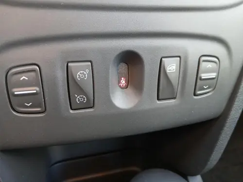 Dacia Sandero ECO-G 100 15 ans - Photo 24