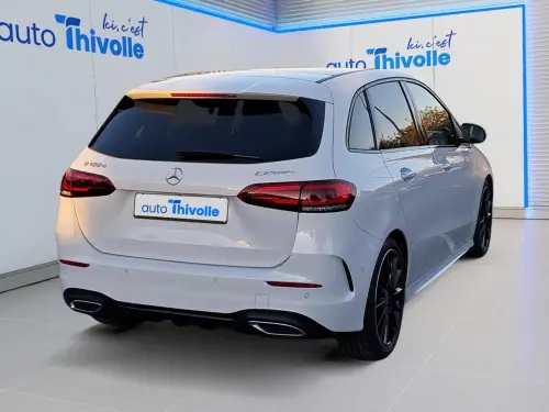 Mercedes Classe B Classe B 180 d 7G-DCT AMG Line Edition - Photo 4