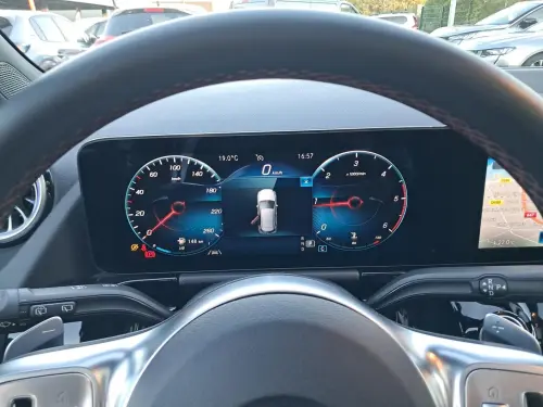 Mercedes Classe B Classe B 180 d 7G-DCT AMG Line Edition - Photo 13