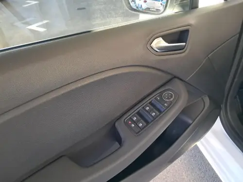 Renault Clio Clio E-Tech full hybrid 145 Evolution - Photo 9