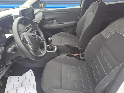 Dacia Jogger TCe 110 5 places Confort - Photo 9