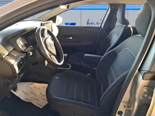 Dacia Sandero TCe 90 - 22B Confort - Photo 9