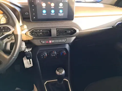 Dacia Sandero TCe 90 - 22B Confort - Photo 14