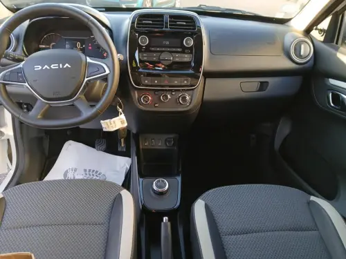 Dacia Spring Essential -23B - Photo 14