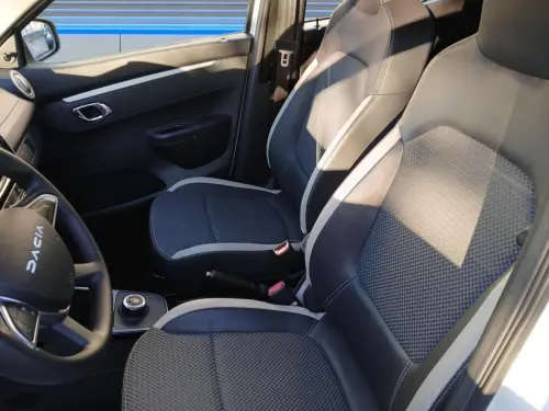 Dacia Spring Essential -23B - Photo 9