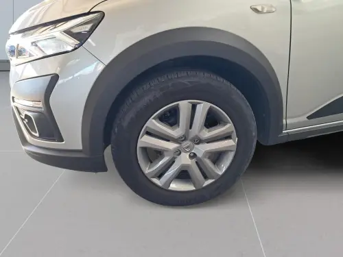 Dacia Sandero TCe 90 - 22 Stepway Confort - Photo 8