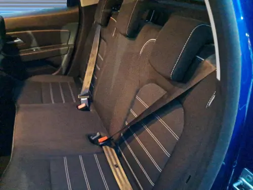 Dacia Duster Blue dCi 115 4x2 Prestige + - Photo 15