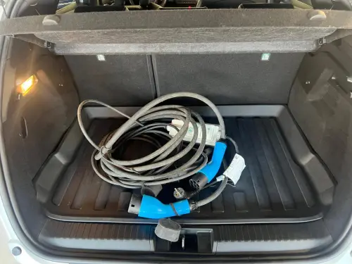 Renault Captur E-Tech Plug-in 160 - 21B R.S. Line - Photo 18