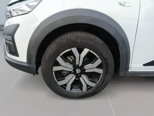 Dacia Sandero TCe 90 - 22 Stepway Confort - Photo 8