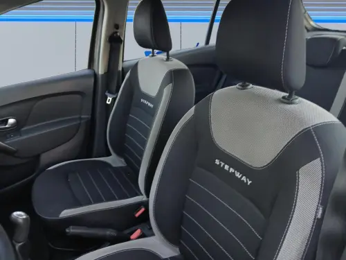 Dacia Sandero TCe 90 Stepway - Photo 9