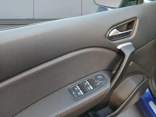 Renault Captur E-Tech Plug-in 160 - 21B R.S. Line - Photo 10