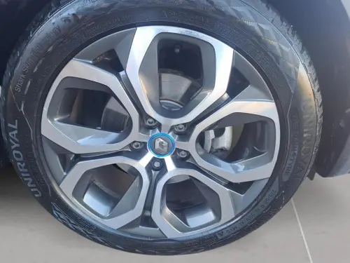 Renault Captur E-Tech Plug-in 160 Intens - Photo 8