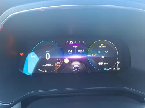 Renault Captur E-Tech Plug-in 160 Intens - Photo 13