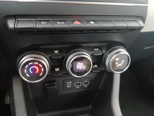 Renault Clio Clio E-Tech full hybrid 145 Evolution - Photo 21