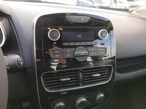 Renault Clio Clio TCe 90 Génération - Photo 20