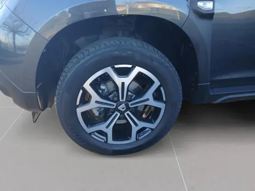 Dacia Duster TCe 130 FAP 4x2 Prestige - Photo 8