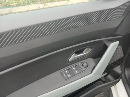 Dacia Duster Hybrid 140 Extreme - Photo 10