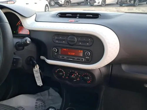 Renault Twingo Twingo III SCe 65 Life - Photo 19