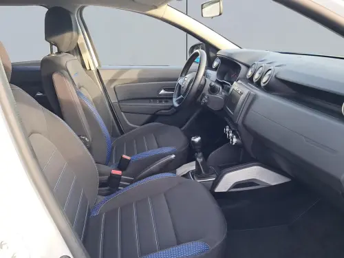 Dacia Duster TCe 130 FAP 4x2 15 ans - Photo 16