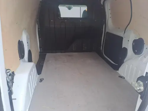 Renault Kangoo BLUE DCI 95 - 22 CONFORT - Photo 18