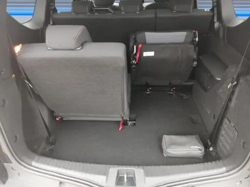 Dacia Jogger Hybrid 140 7 places GSR2 Extreme - Photo 18