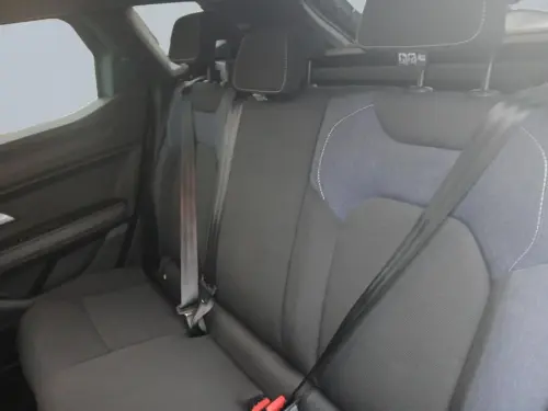 Dacia Duster Mild Hybrid 130 Journey - Photo 15