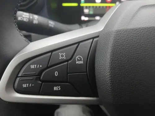 Dacia Duster Mild Hybrid 130 Journey - Photo 24