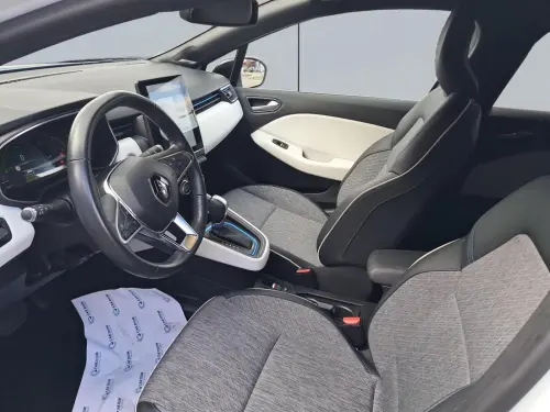 Renault Clio Clio E-Tech 140 - 21 Première Edition - Photo 9