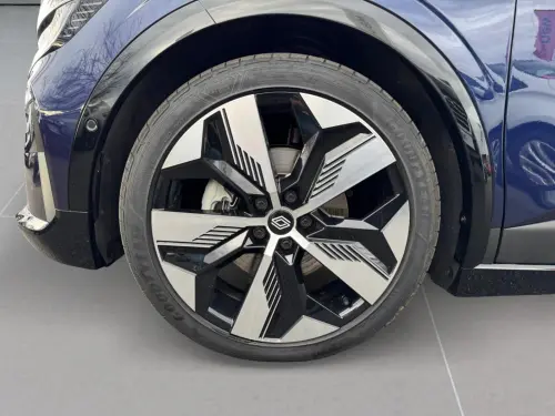 Renault Megane E-Tech Megane E-Tech 220 ch autonomie confort GSR2 Techno - Photo 8